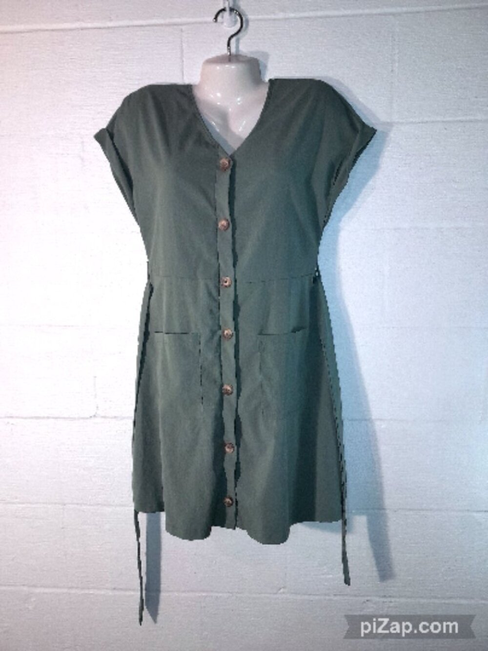 Women's Green Button Down Mini Dress V Neck Raglan Sleeves Back Tie Lightweight